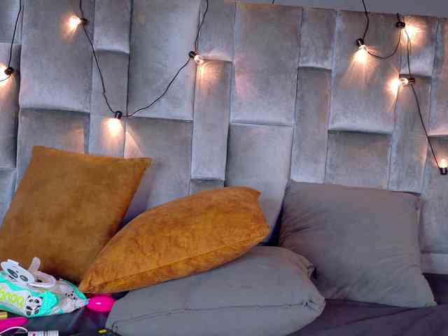 Mia-Anderson Live Webcam on BongaCams