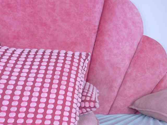 Mia-Anderson webcam