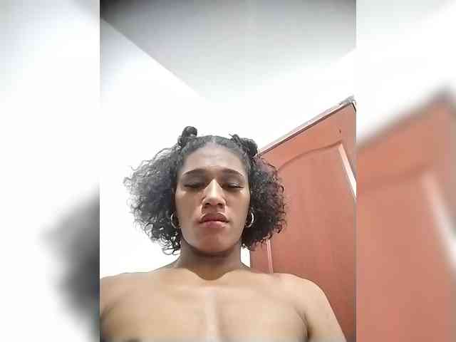 KloeDollHottt