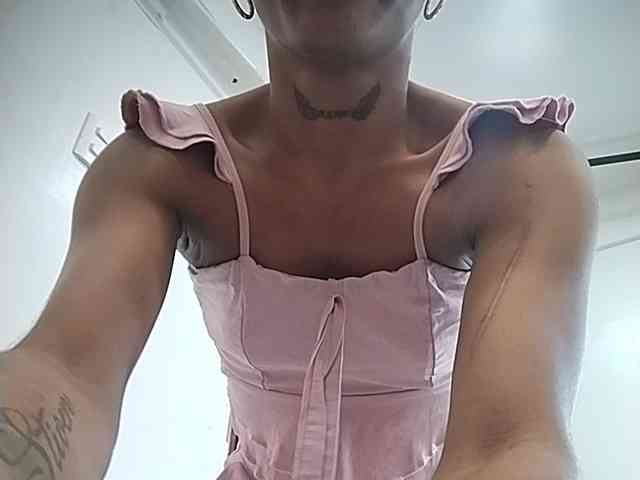 KloeDollHottt Sex Cam Show