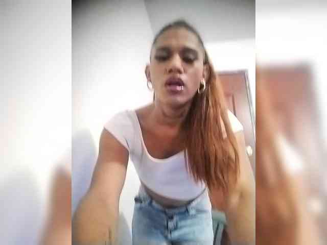 KloeDollHottt Sex Cam Show