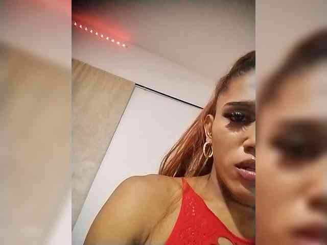 KloeDollHottt Sex Cam Show