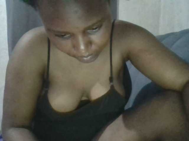 Fuckyah's BongaCams show and profile