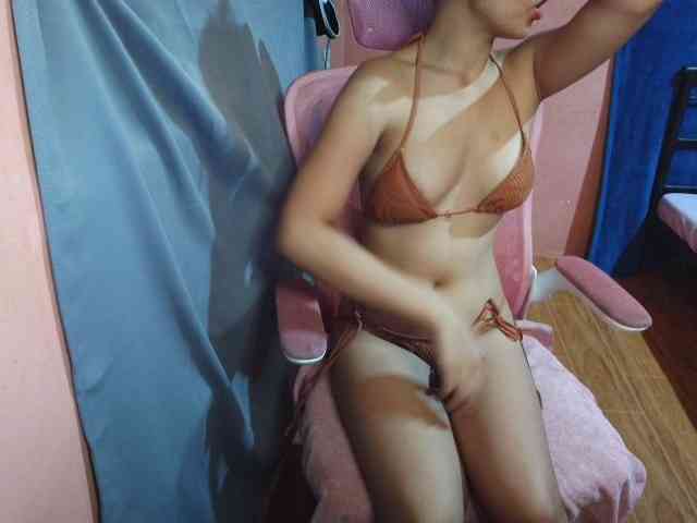 Sexybitchyarra webcam