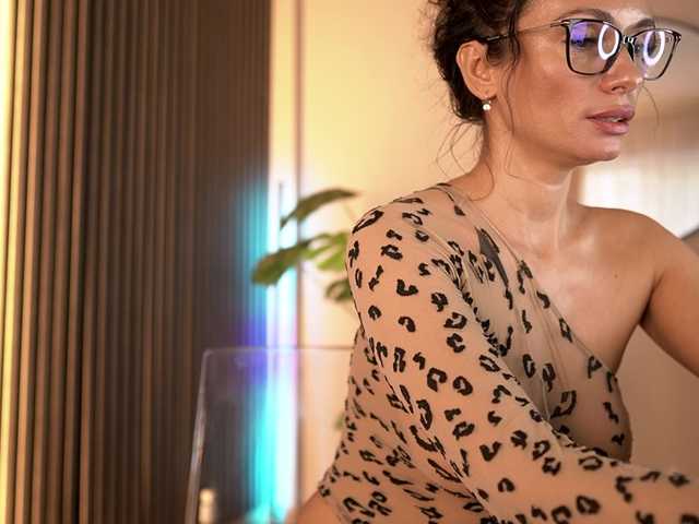 Kaya-Sins live cam on BongaCams