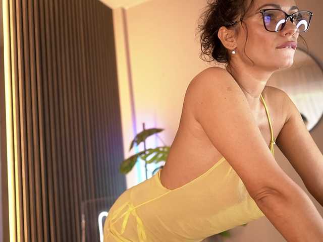 Kaya-Sins live cam on BongaCams