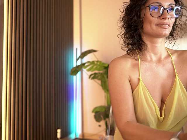 Kaya-Sins live cam on BongaCams