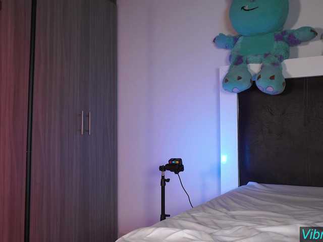 Cerecitaqueenn live cam on BongaCams