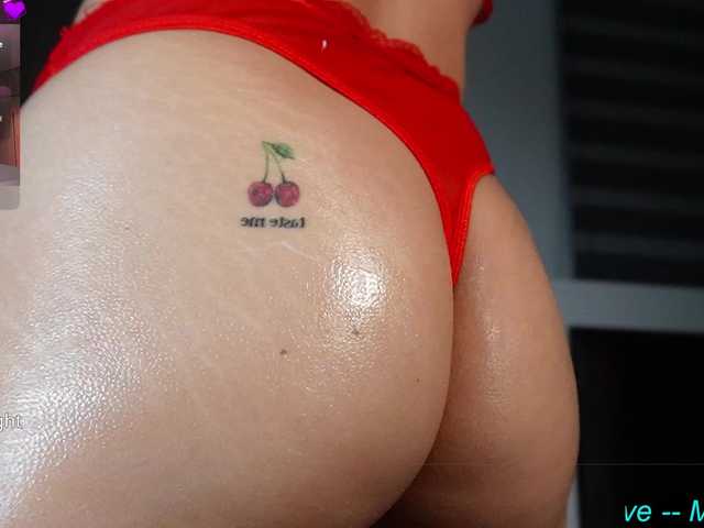 Cerecitaqueenn live cam on BongaCams
