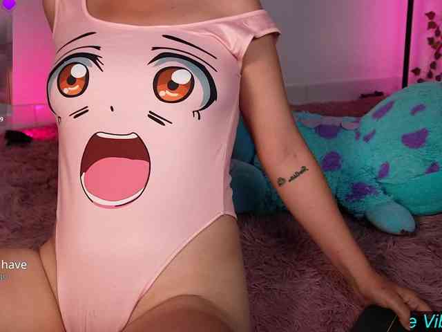 Cerecitaqueenn webcam