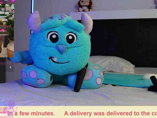 Cerecitaqueenn webcam