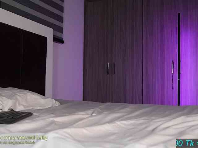 Cerecitaqueenn webcam