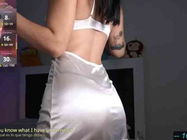 Cerecitaqueenn webcam
