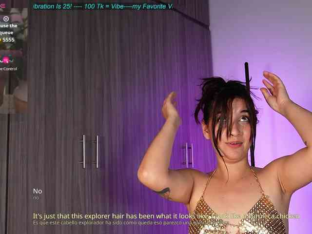 Cerecitaqueenn webcam
