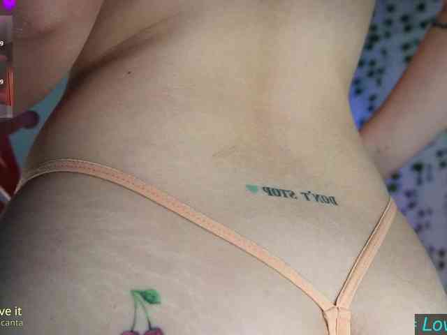 Cerecitaqueenn webcam