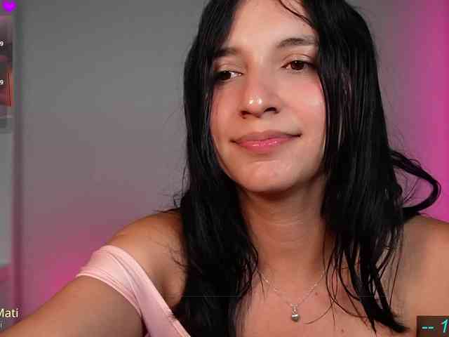 Cerecitaqueenn webcam
