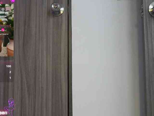 Cerecitaqueenn webcam