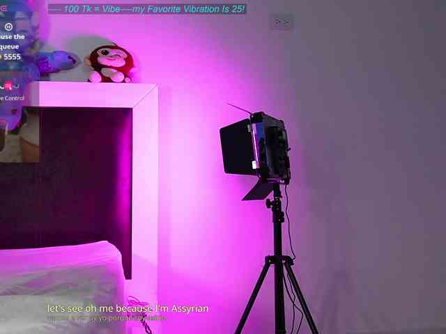 Cerecitaqueenn webcam