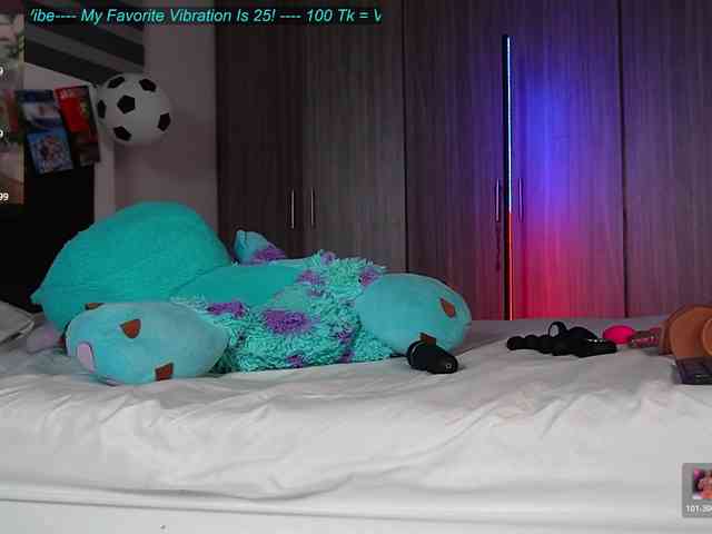 Cerecitaqueenn webcam