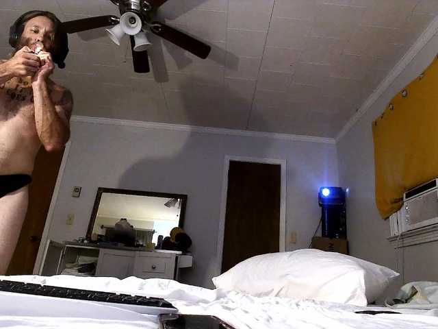 Str8CuriousStud4All