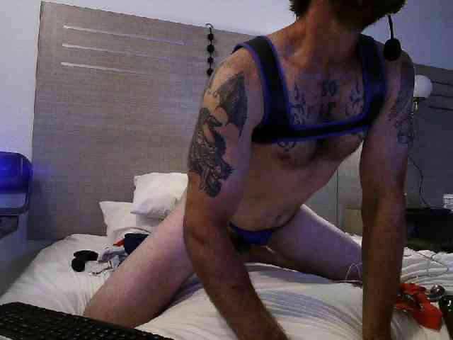 Str8CuriousStud4All Sex Cam Show