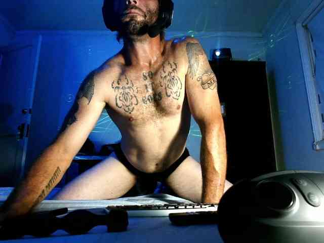 Str8CuriousStud4All