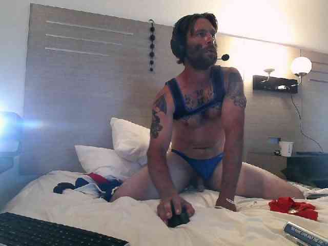 Str8CuriousStud4All Sex Cam Show