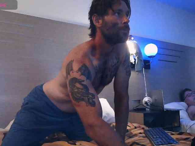 Str8CuriousStud4All Sex Cam Show