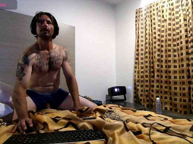 Str8CuriousStud4All Str8CuriousStud4All