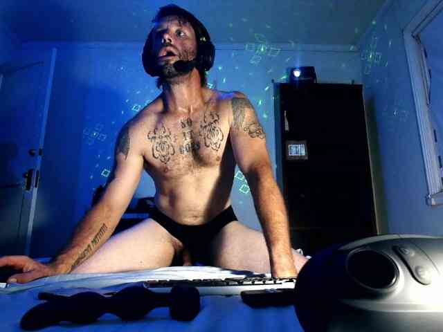 Str8CuriousStud4All