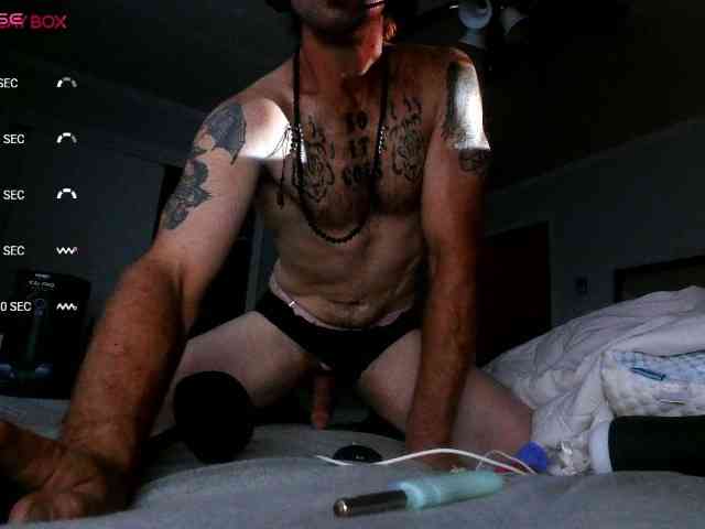 Str8CuriousStud4All