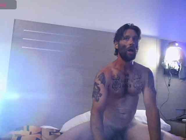 Str8CuriousStud4All Sex Cam Show
