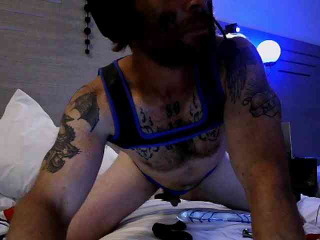 Str8CuriousStud4All Sex Cam Show