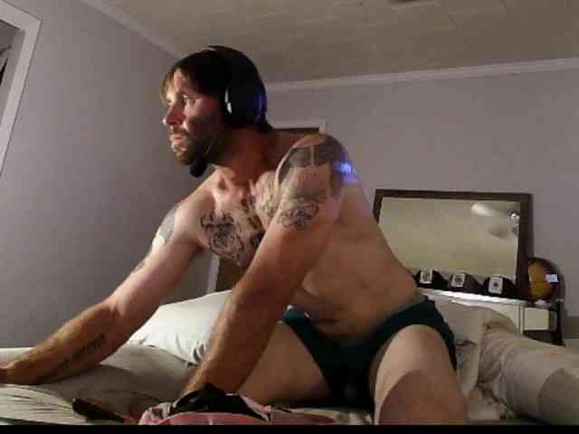 Str8CuriousStud4All