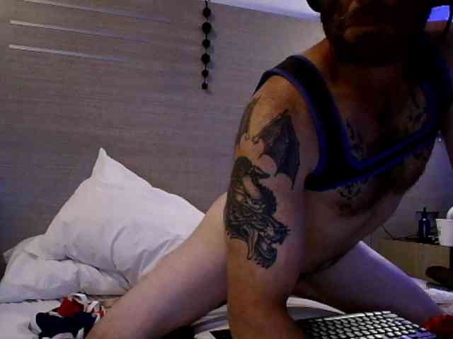 Str8CuriousStud4All Sex Cam Show