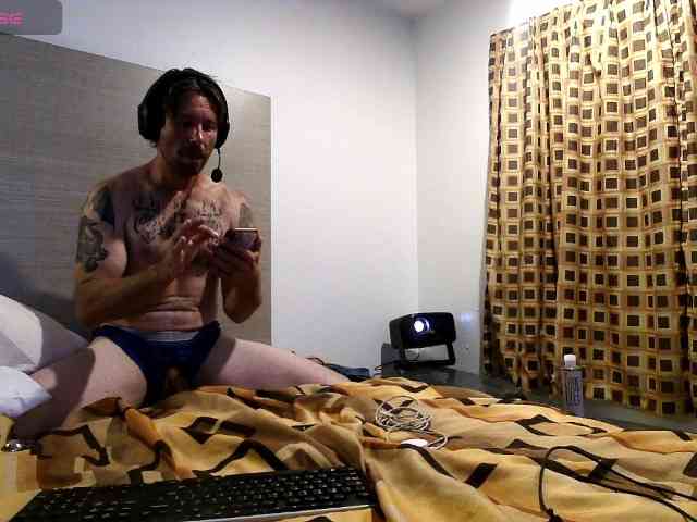 Str8CuriousStud4All Str8CuriousStud4All