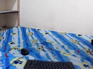 Lencer254's Live Webcam
