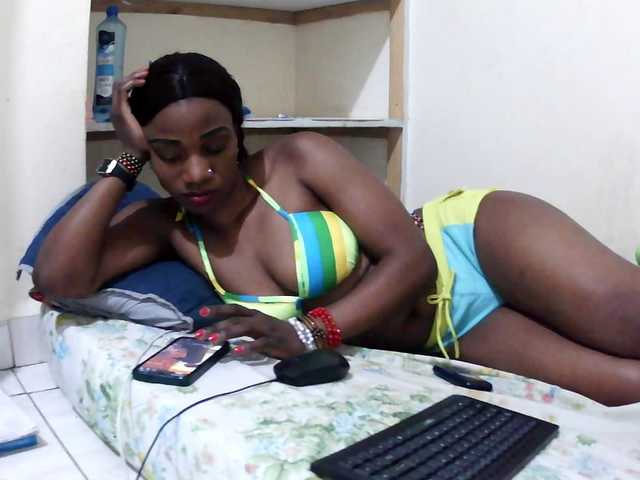 Karenato's BongaCams show and profile