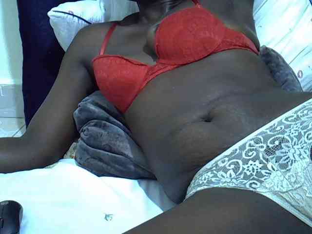 Sexylynn32 webcam
