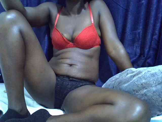 Sexylynn32 webcam
