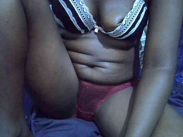 Sexylynn32 webcam
