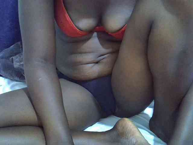 Sexylynn32 webcam