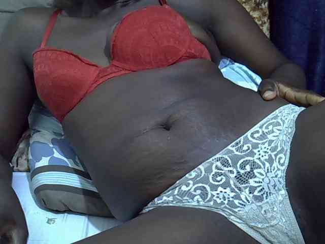 Sexylynn32 Live Webcam on BongaCams
