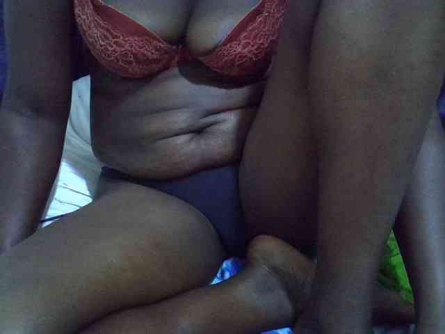 Sexylynn32 webcam