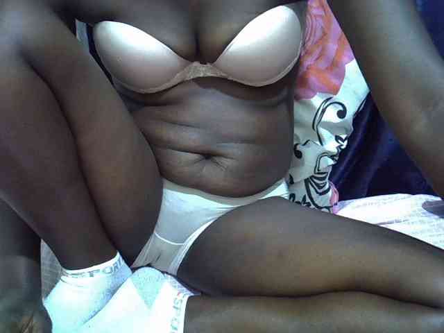 Sexylynn32 webcam