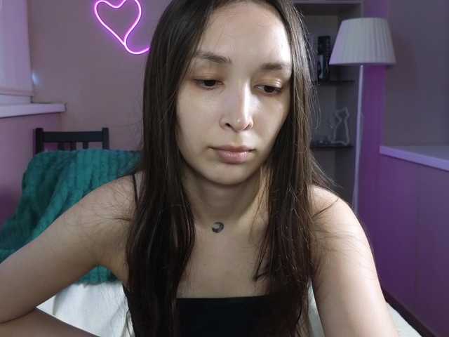 dlllvi live cam on BongaCams