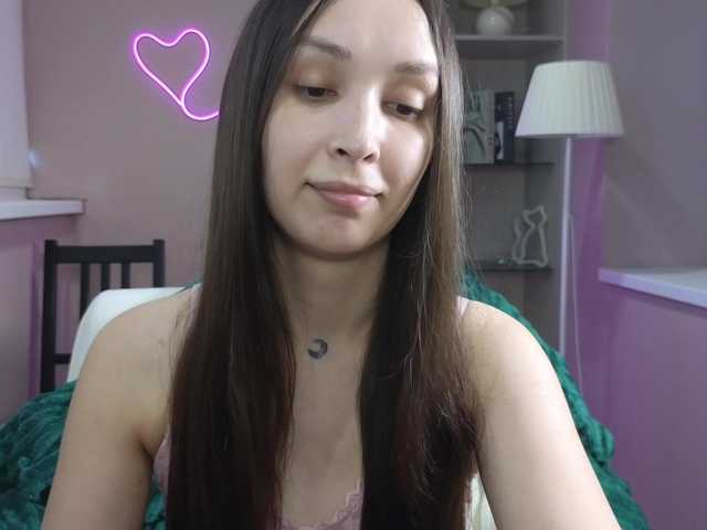 dlllvi live cam on BongaCams
