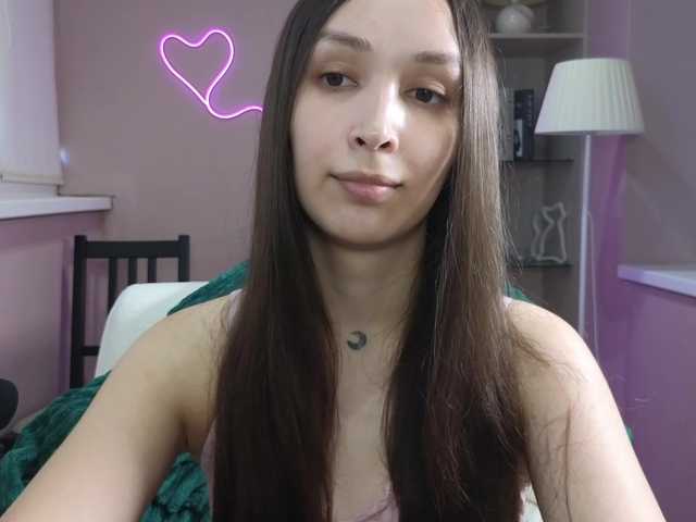 dlllvi live cam on BongaCams