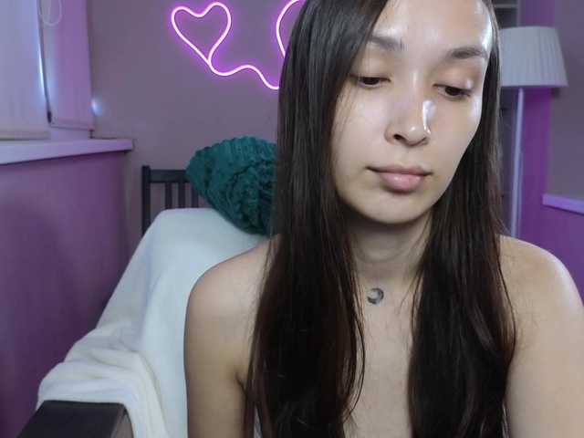 dlllvi live cam on BongaCams
