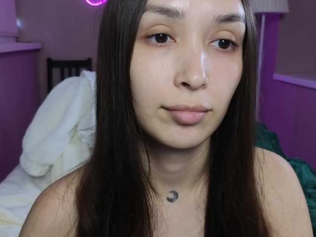 dlllvi live cam on BongaCams